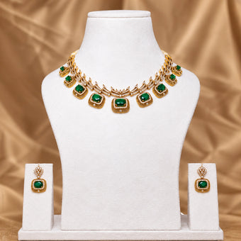 Victorian Emerald Neclace Set